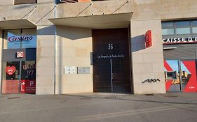 Appartement 8 Personnes En Face Des Remparts Climatise Avec Terrasse Et Parking